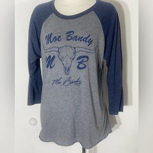 Moe Bandy raglan band tee women’s medium cow skull western biker grunge stretch